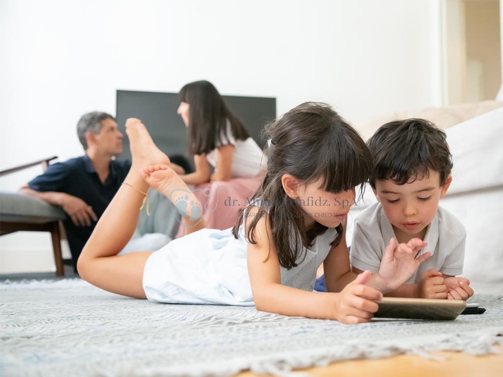 Screen Time untuk Anak